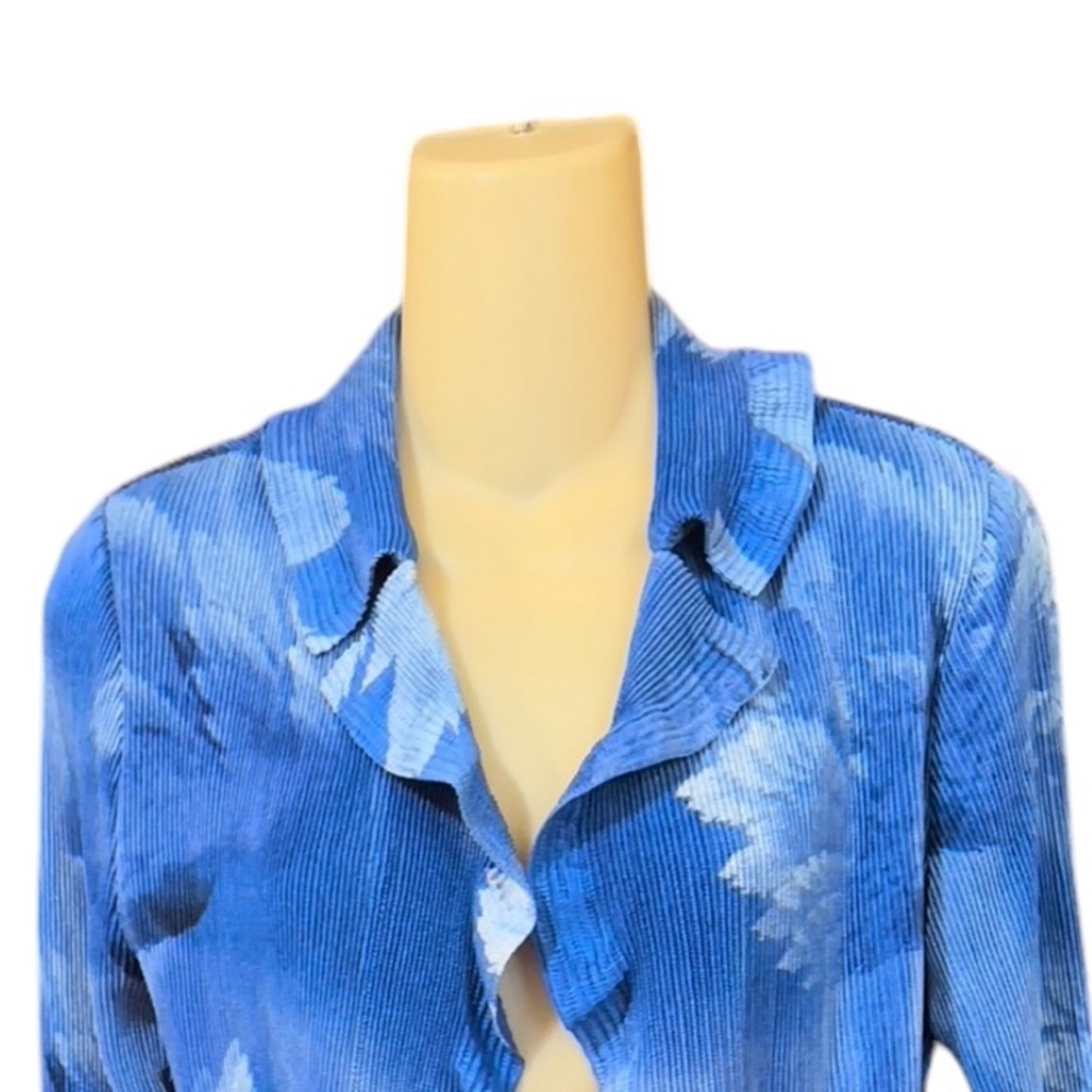 Caeliann Ruffled Blue Print Open Front Jacket‎ - Picture 4 of 15